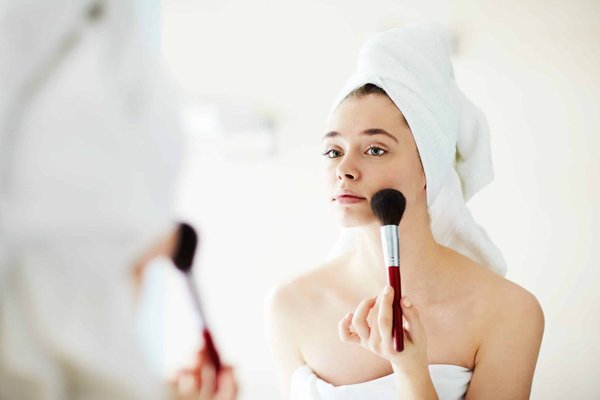 astuces pour réussir votre maquillage naturel en quelques étapes